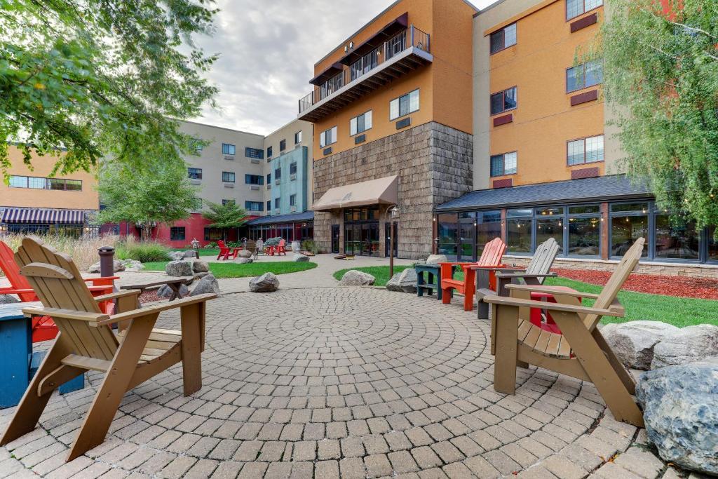 Stoney Creek Hotel Sioux City - Image 6