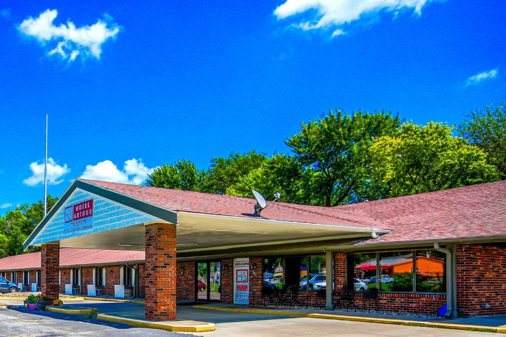 Hotel Arthur by OYO Glenwood Hwy 34