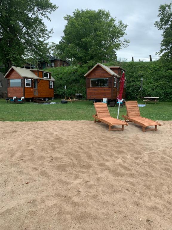 Riverbottom - Tiny Home 2 - Image 7