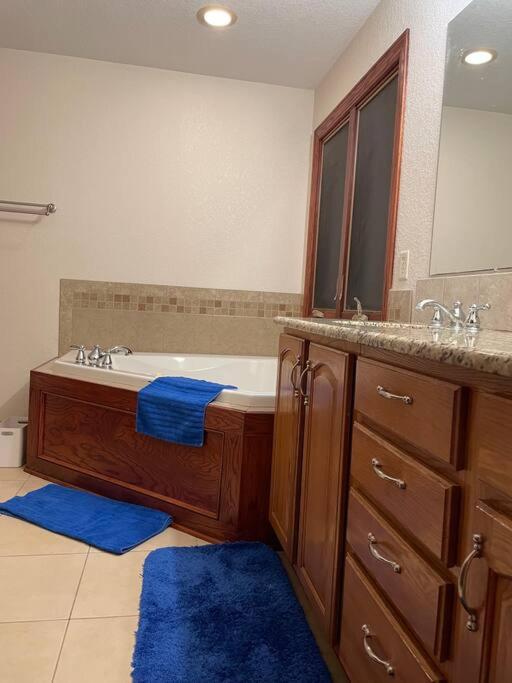 Urbandale Ranch - Image 8