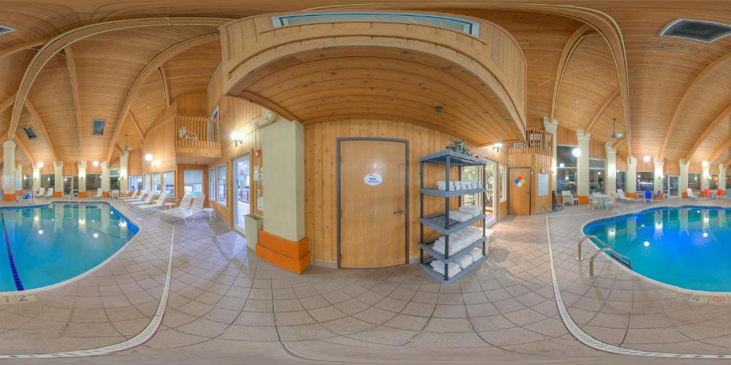 Baymont by Wyndham Pella - Image 8