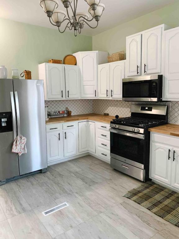 Lewis M Fisher House - Image 4