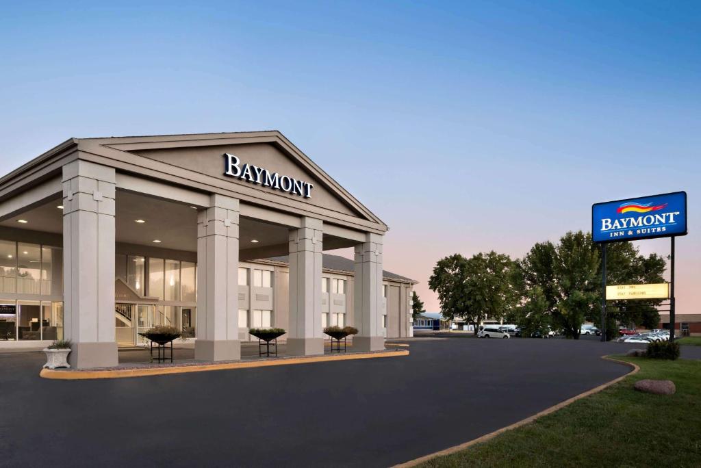 Baymont by Wyndham Des Moines North - Image 8