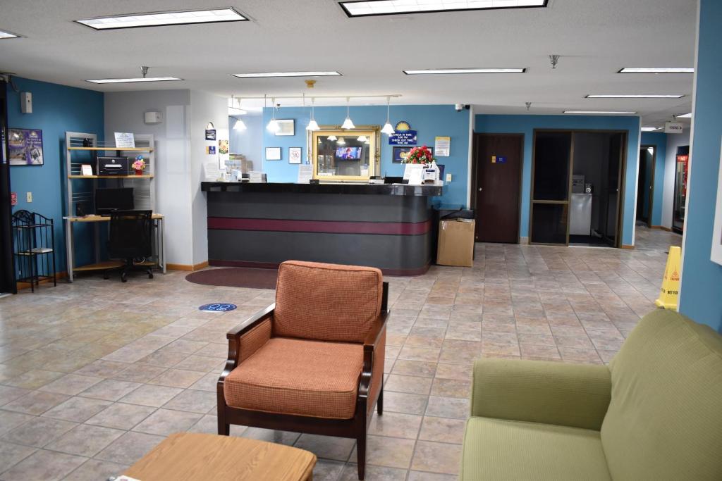 Days Inn by Wyndham Sioux City - Image 8