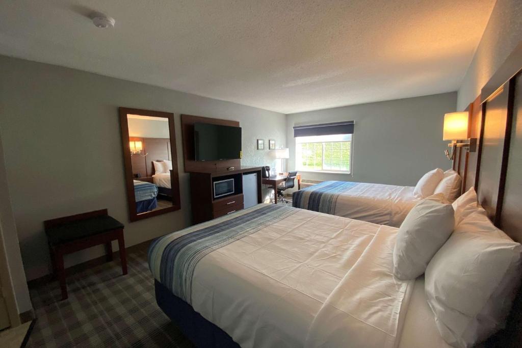 AmericInn by Wyndham Williamsburg - Image 8