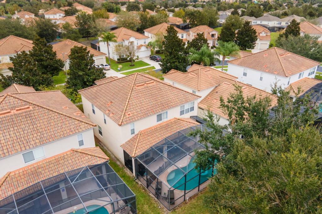 Hot Tub (Jacuzzi) - Photo 2