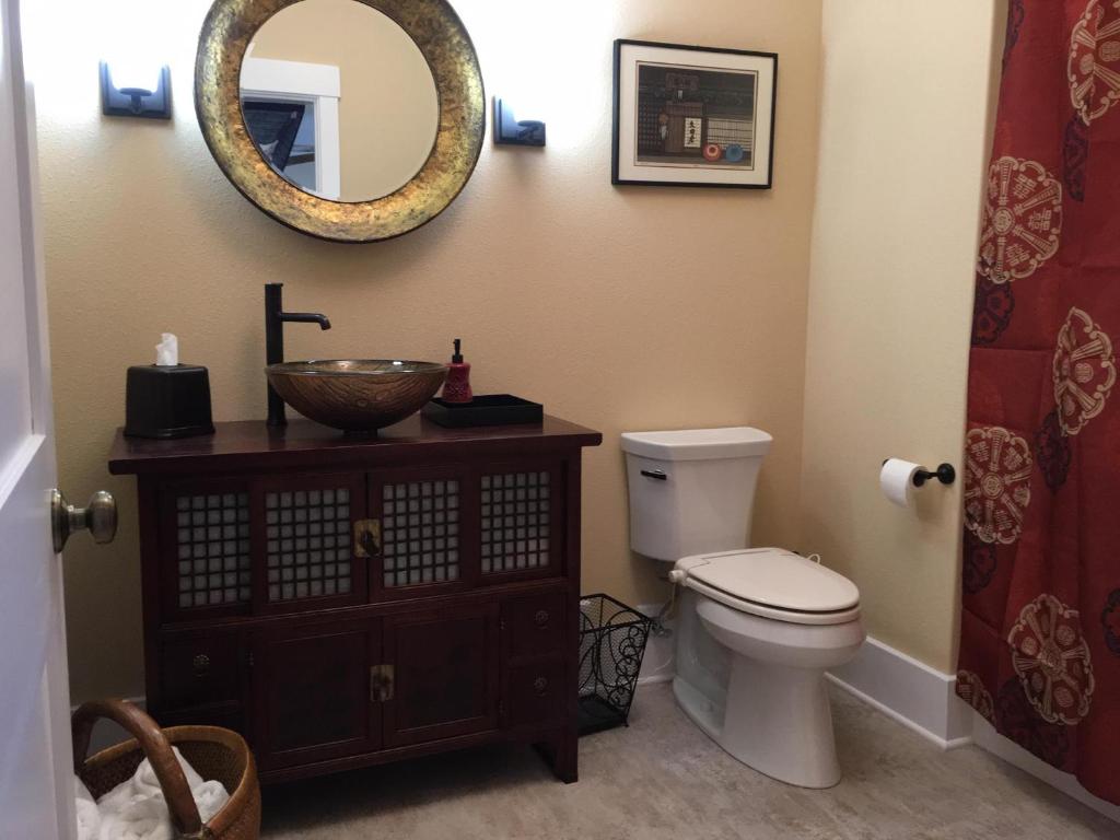 Attwood House Bed and Breakfast near Manhattan, KS - Image 8