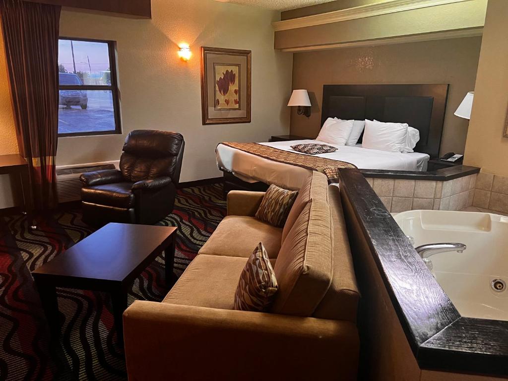 Hot Tub (Jacuzzi) - Photo 9