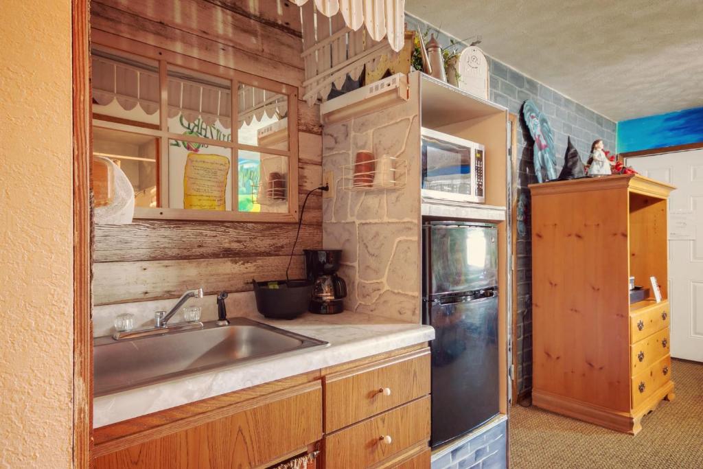 Simmer Motel - Image 7