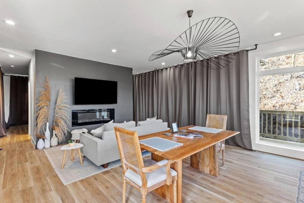 Primrose - Cave Run Lake OR Red River Gorge KY - Image 6