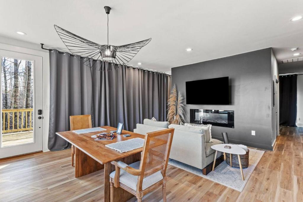 Primrose - Cave Run Lake OR Red River Gorge KY - Image 7