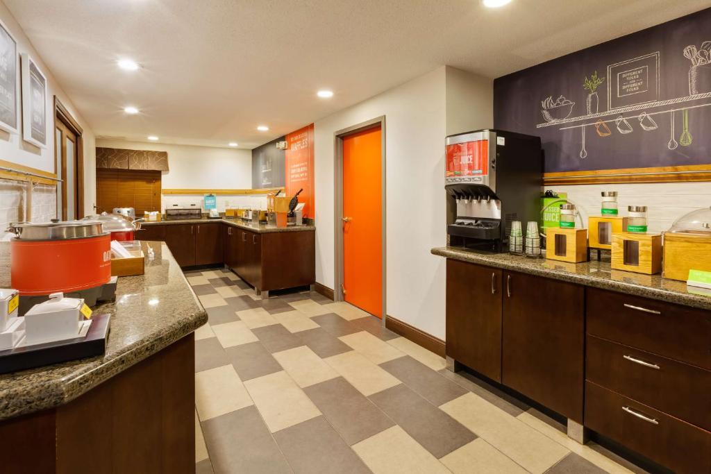Hampton Inn Cincinnati Airport-North - Image 5