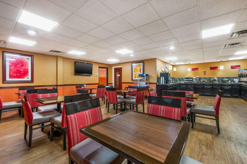 Best Western Plus Georgetown Corporate Center Hotel - Image 5