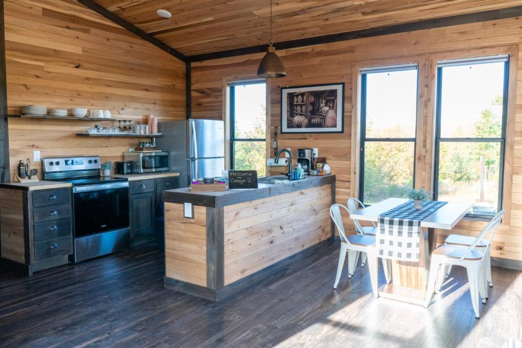 Bourbon Barrel Cottages #2 of 5 on Kentucky trail - Image 4