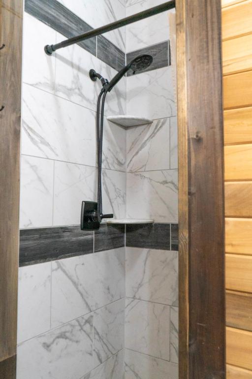 Bourbon Barrel Cottages #2 of 5 on Kentucky trail - Image 7