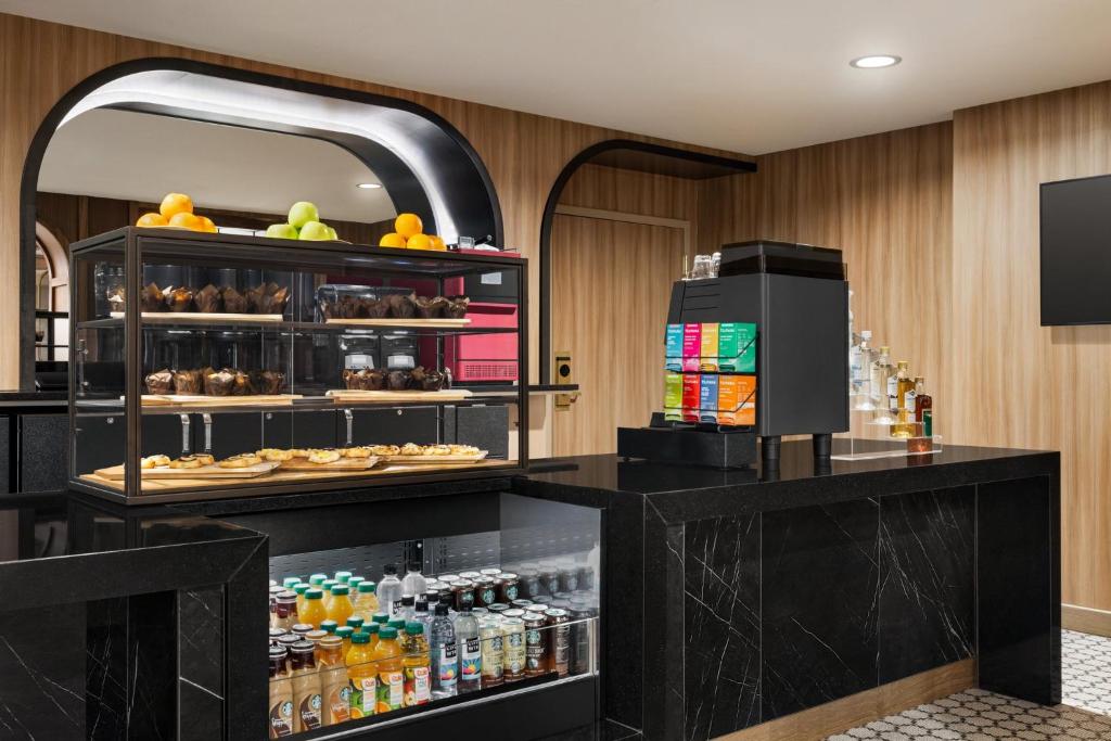 Crowne Plaza Louisville Airport Expo Ctr by IHG - Image 7