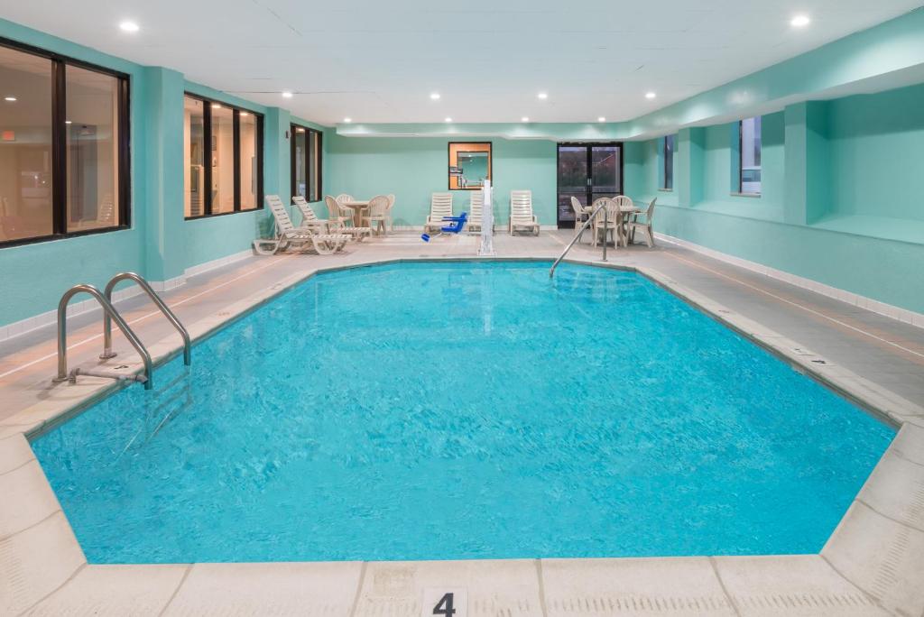 Baymont by Wyndham Georgetown Lexington North - Image 4