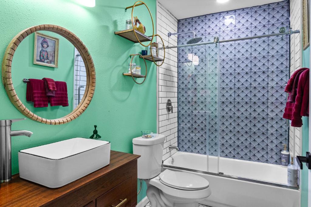 Hot Tub (Jacuzzi) - Photo 5