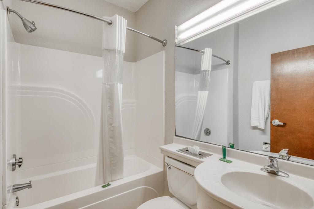 Trident Inn & Suites, Baton Rouge