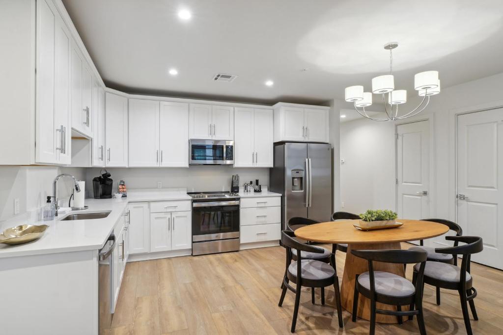 The Eleanor New Orleans - Image 7