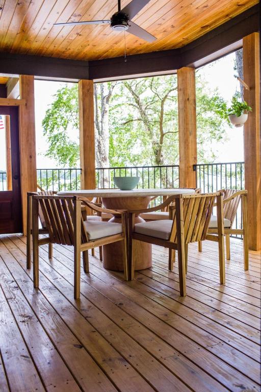 Bobcat Cabin Lake D'Arbonne - Image 8