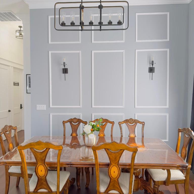 The Historic Bourbon Suit walk to French Quarter - Image 5