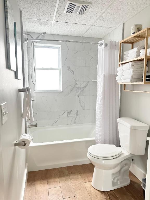 Abellona Inn & Suites