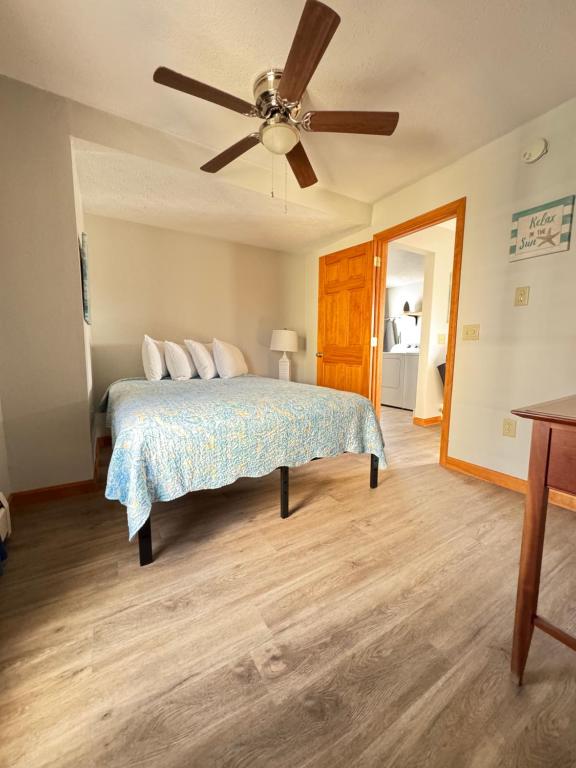 Abellona Inn & Suites - Image 8