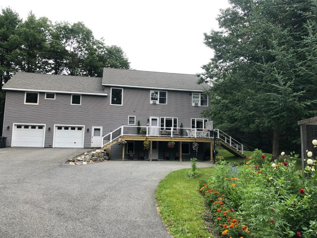 The Mighty Oaks Retreat,modern house Bar Harbor Acadia MDI - Image 6