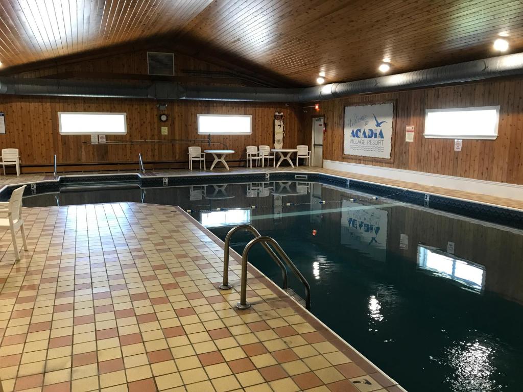 Acadia Village Resort - Image 4