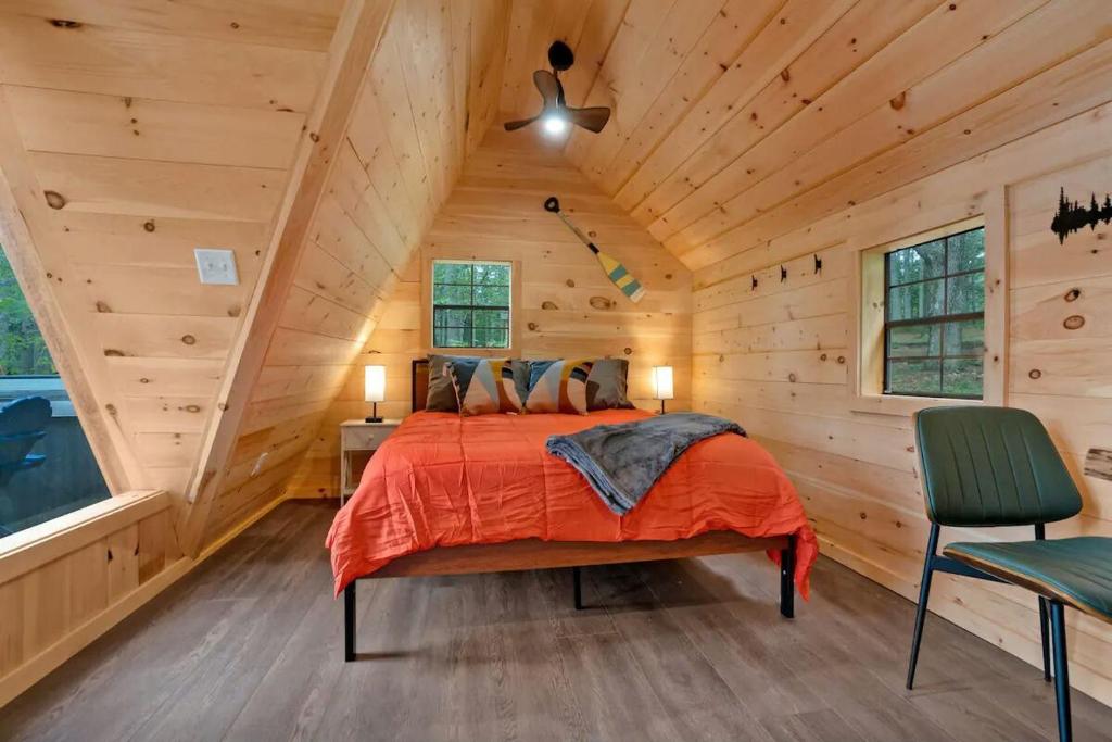 A-Frame Retreat with Inviting Hot Tub - Image 6