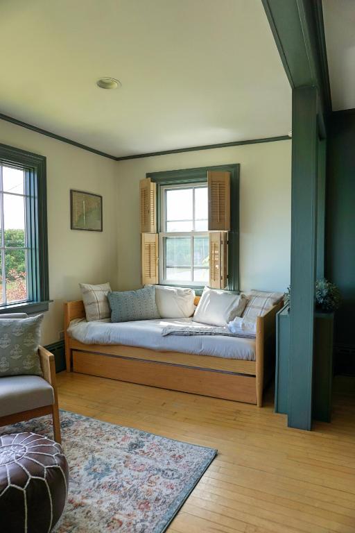 Seascape Motel & Cottages - Image 5