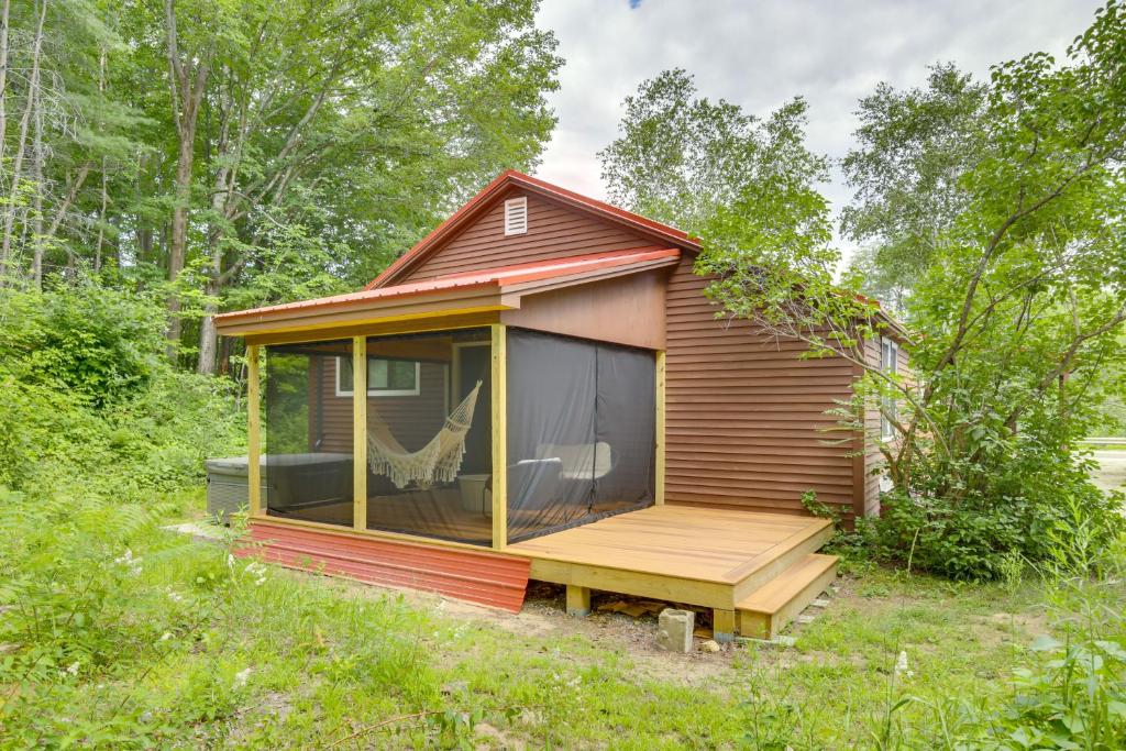 Gorgeous Sunday River Cabin with Saltwater Hot Tub!