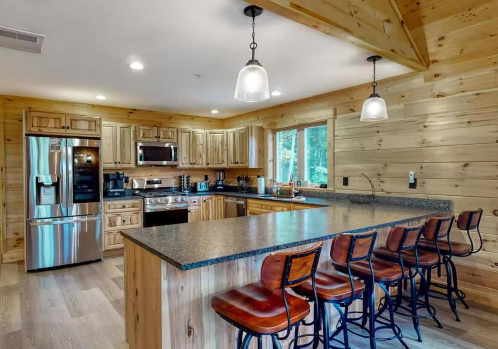 Kingslanding Cabin - Image 4