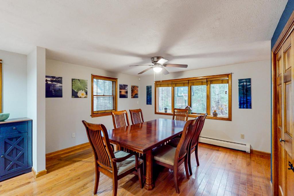 Lake & Leisure - Image 4