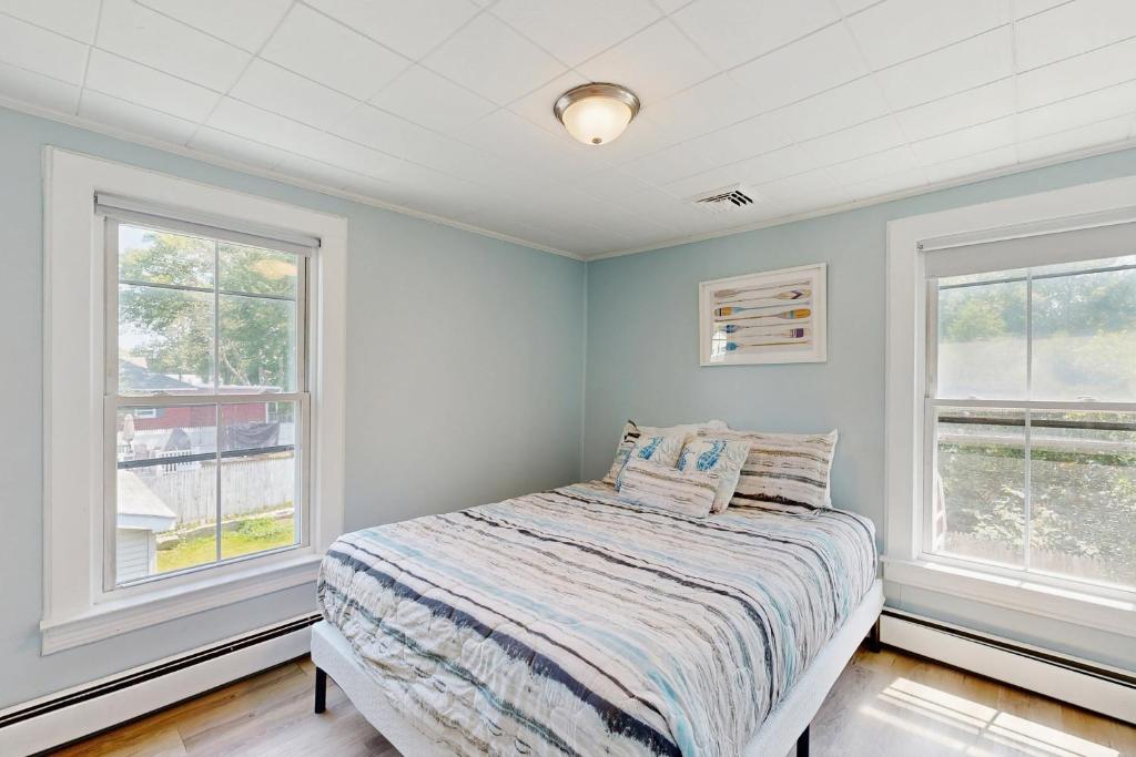 Salt Air Serenity - Image 7