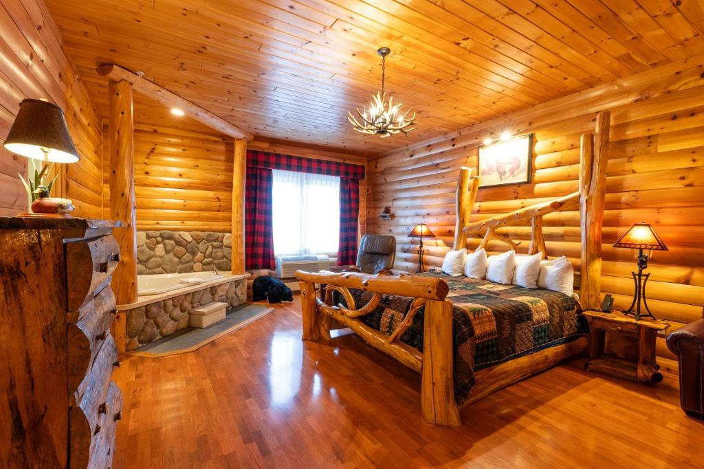 Hot Tub (Jacuzzi) - Photo 2