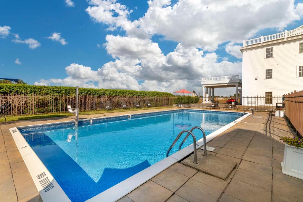 Best Western White House Inn - Image 4