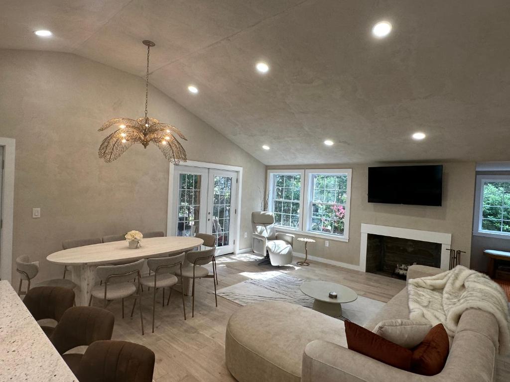 Deluxe vc home 3 bd/2bath, whealchair accessible - Image 5