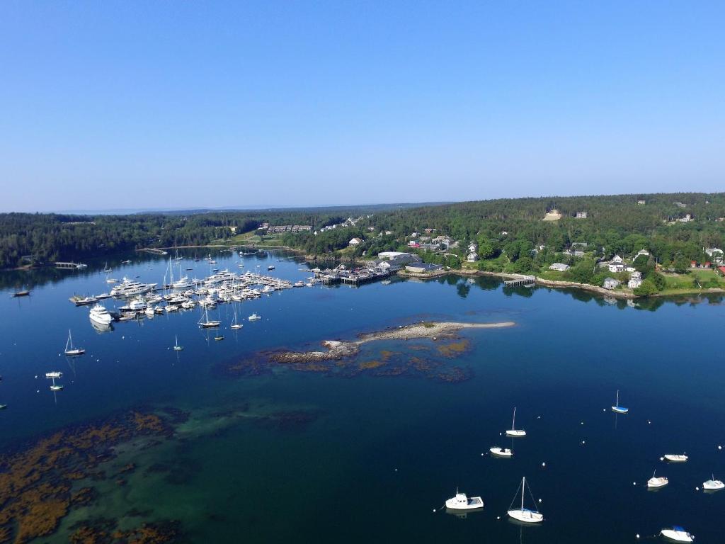 Lindenwood Inn - Image 8