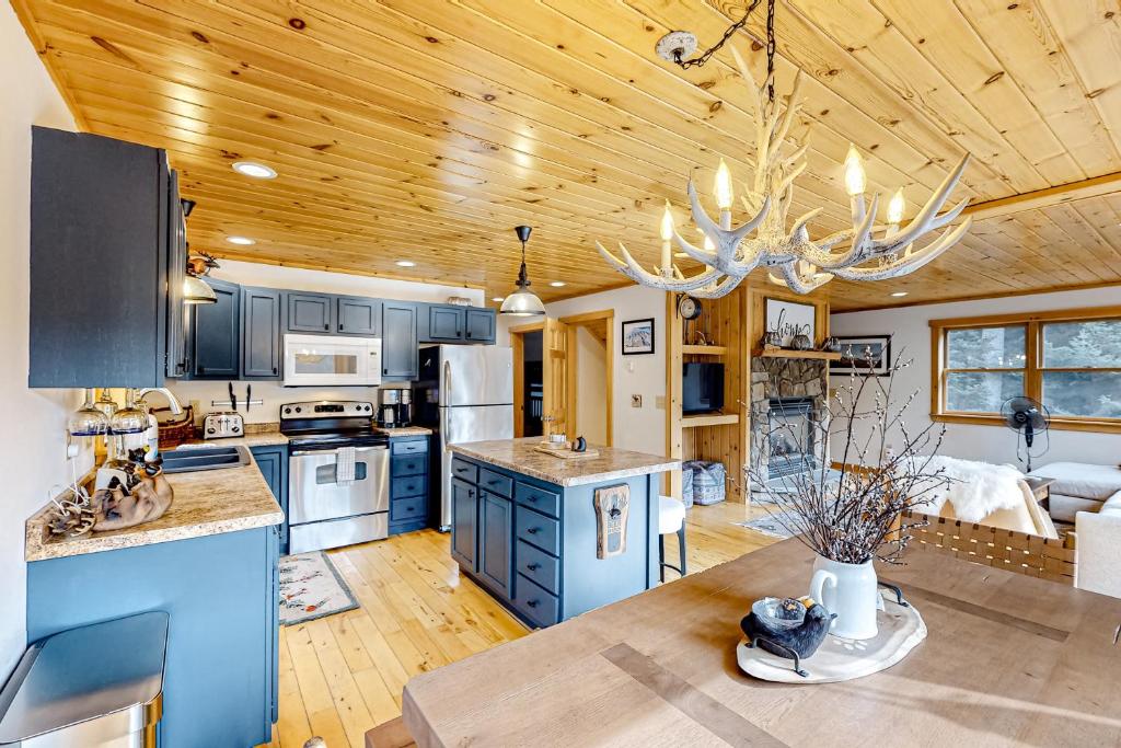 English Woods Enchantment - Image 4