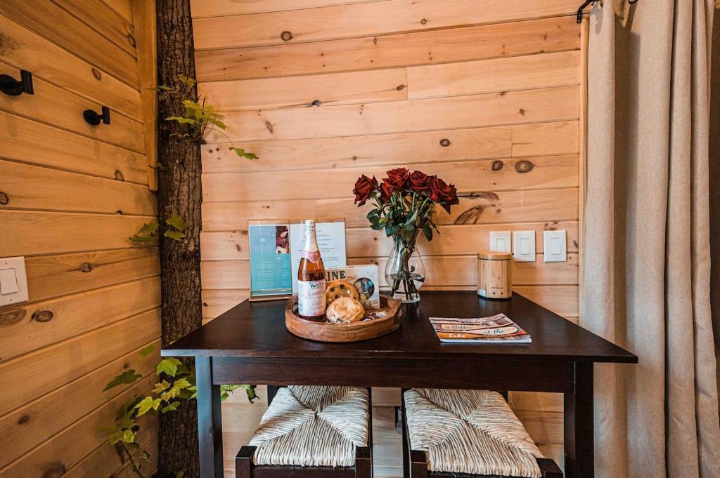 MoonLight Treehouse At Belgrade Hospitality - Image 8