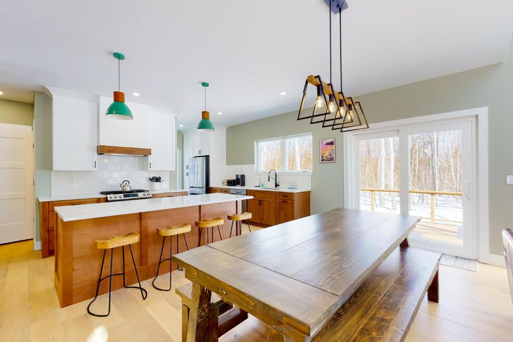 On Mountain Time - Image 4