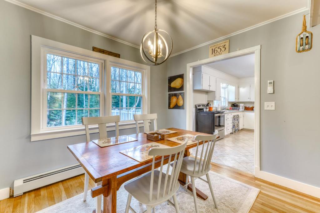 Kennebunk Family Cottage - Image 4