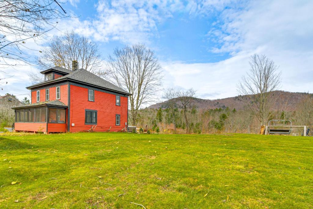 10 Mi to Skiing Historic Farmhouse in Maine! - Image 6