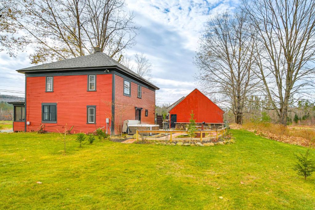 Hot Tub (Jacuzzi) - Photo 3