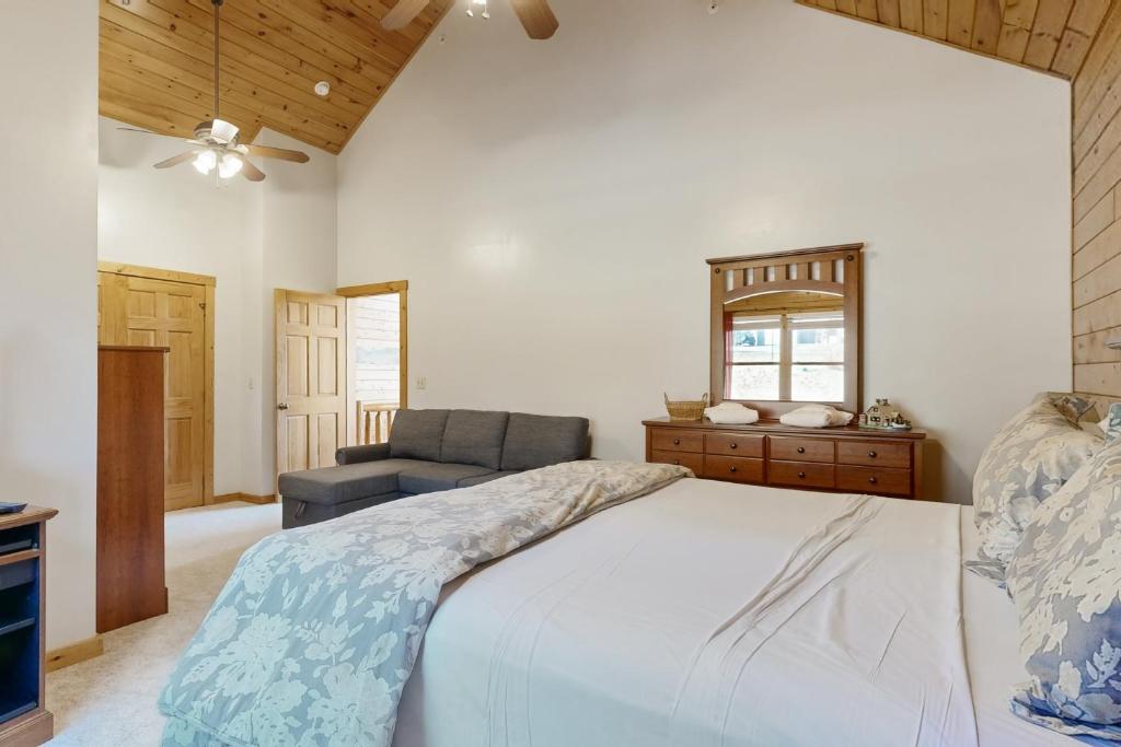 Cedar Shores #15 - Image 7