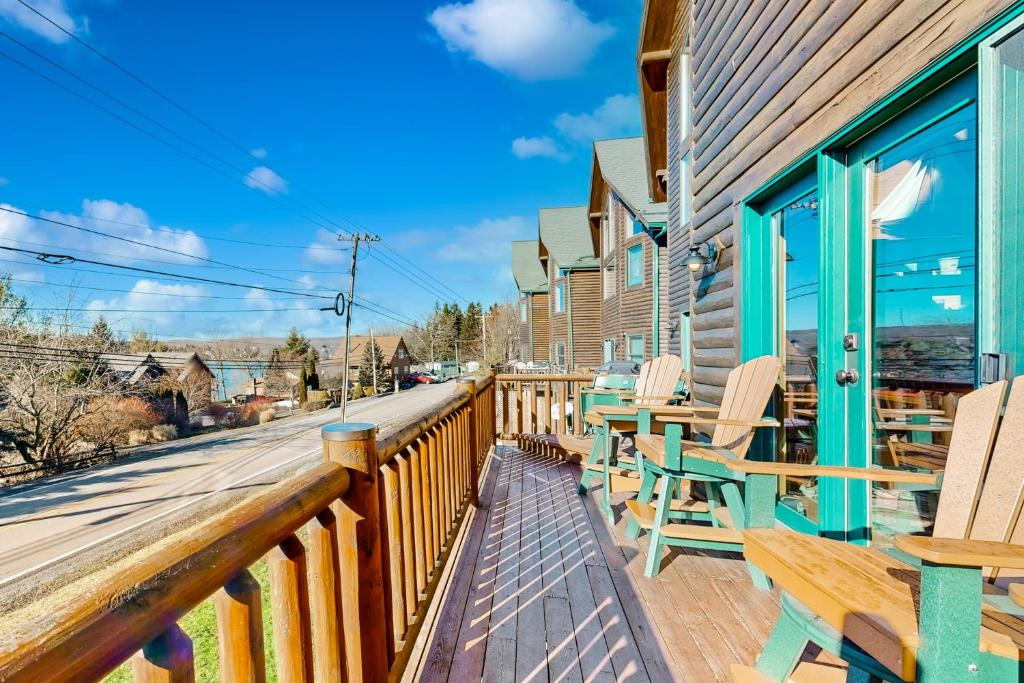 Cedar Shores #15 - Image 6