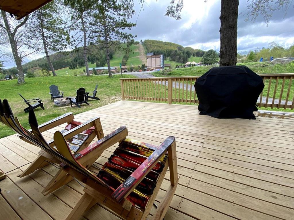 Hot Tub (Jacuzzi) - Photo 3