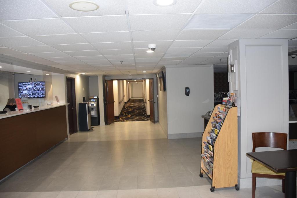 Wingate by Wyndham Baltimore BWI Airport - Image 6